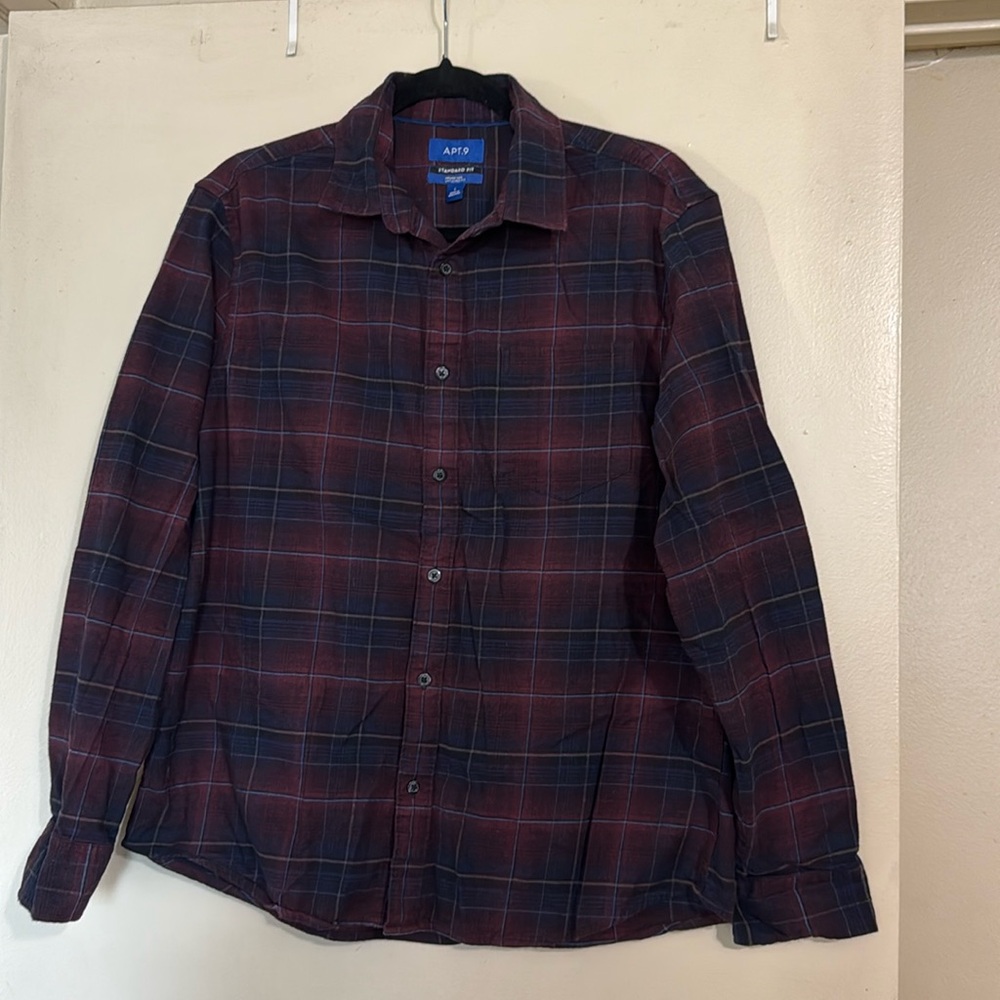 APT. 9 button down shirt